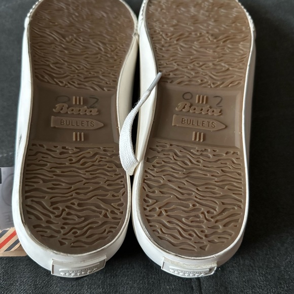 NWT Bata Bullets men’s size 9 sneaker - Picture 7 of 10